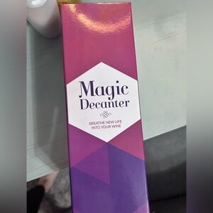 Traveling Vineyard Red Wine Decanter